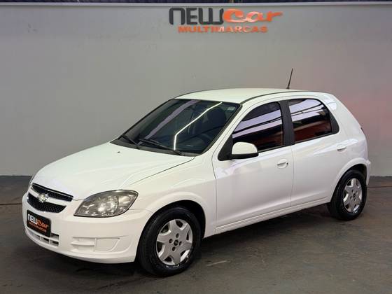 CHEVROLET CELTA 1.0 MPFI LT 8V FLEX 4P MANUAL CHEVROLET CELTA 1.0 MPFI LT 8V FLEX 4P MANUAL